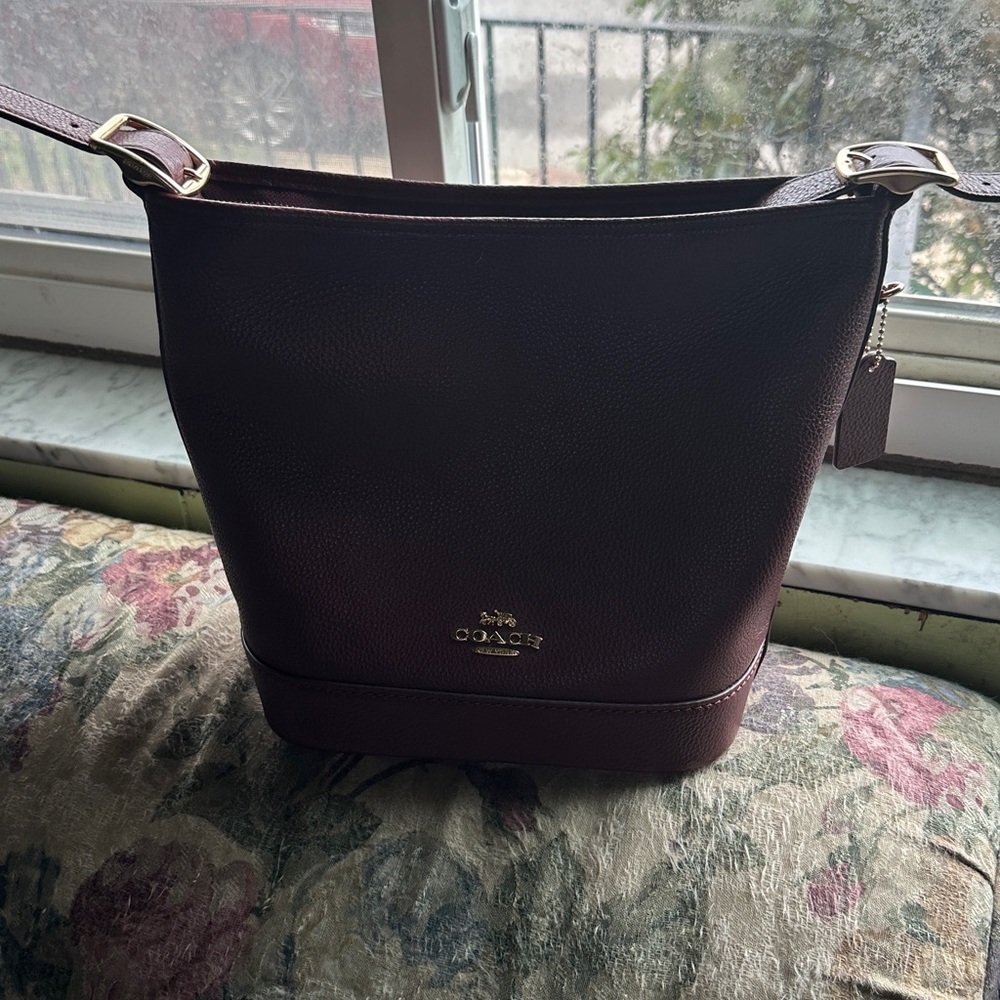 Coach, “JUDE” duffle bag gold hardware/dark wine color - Picture 4 of 8
